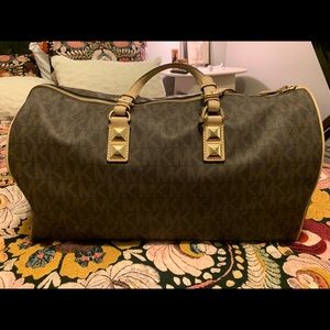 Michael Kors • Jet Set Large Weekender